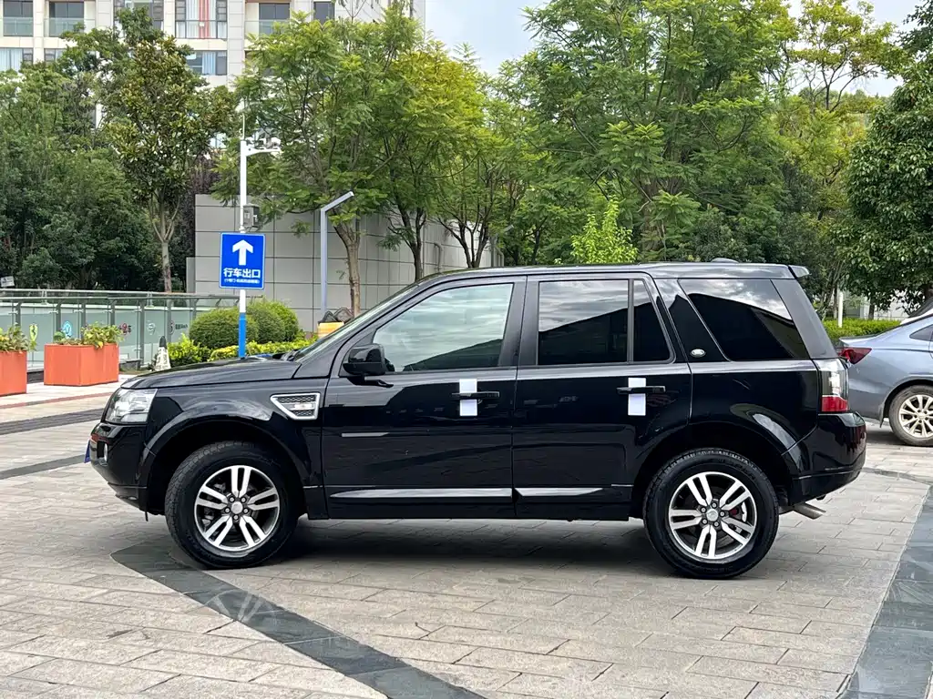 Land Rover Freelander 2 — миниатюра 8