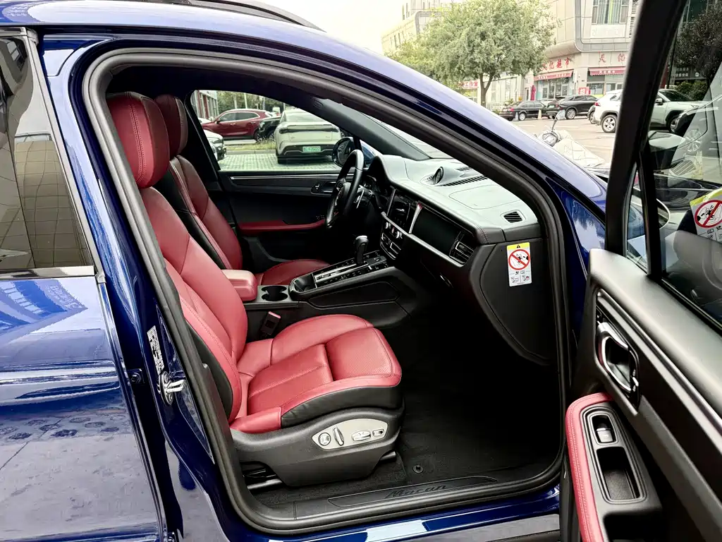 Porsche Macan — миниатюра 28