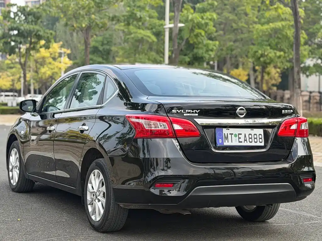 Nissan Sylphy — миниатюра 4