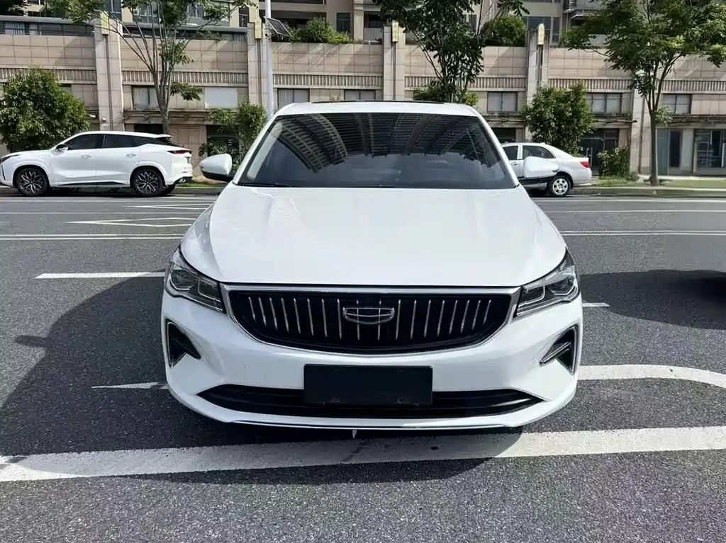 Geely Emgrand — миниатюра 2