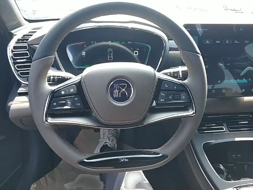 BYD Han — миниатюра 11