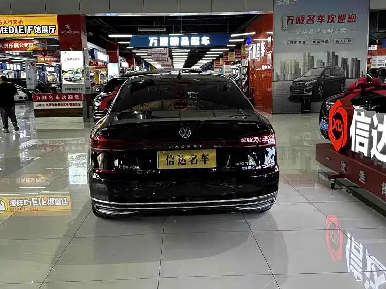 Volkswagen Passat 2026 380TSI