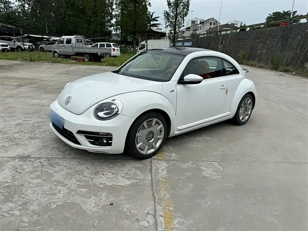 Volkswagen Beetle 2015
