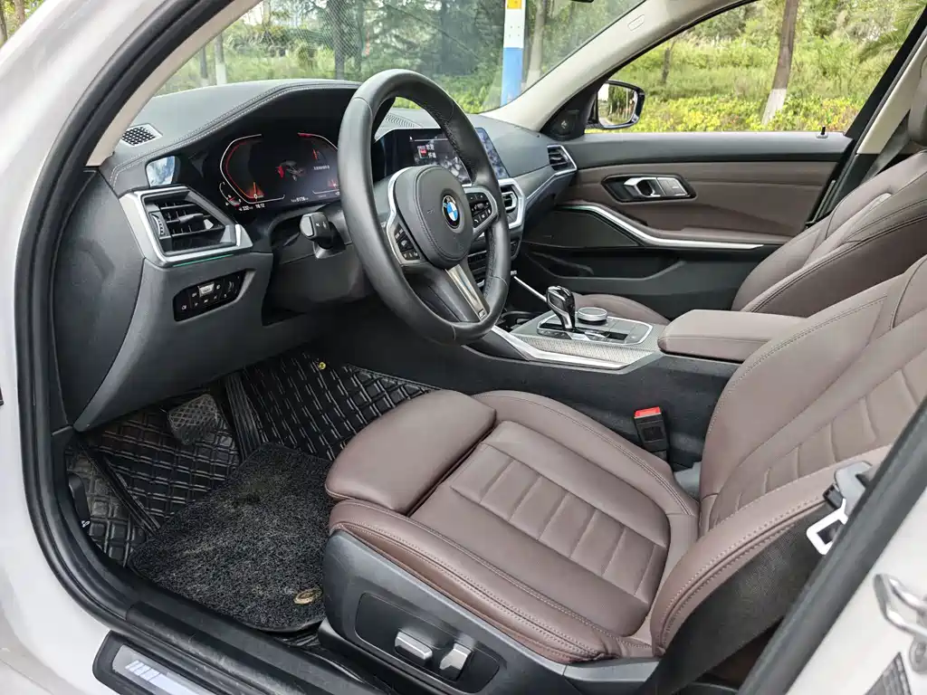 BMW 3 Series — миниатюра 4
