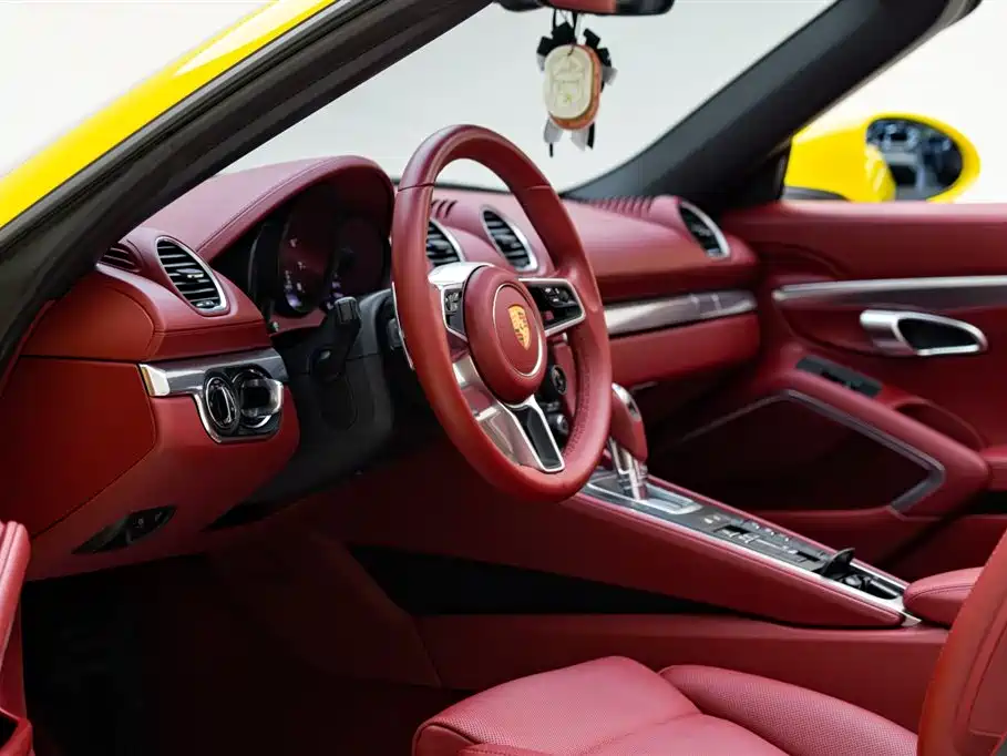 Porsche 718 2022 Boxster 2.0T