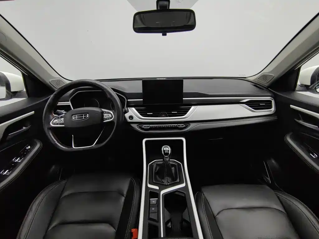 Geely Vision X6 — миниатюра 5
