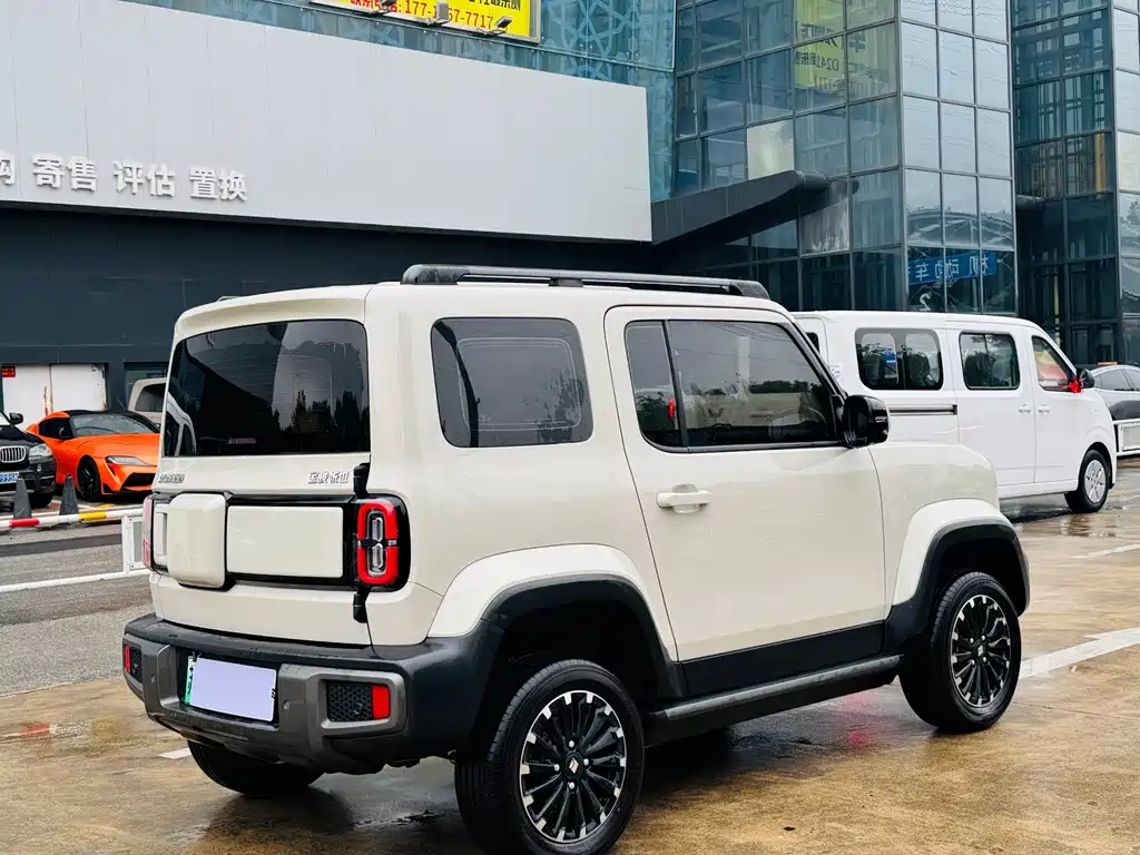 Baojun Yueye — миниатюра 11