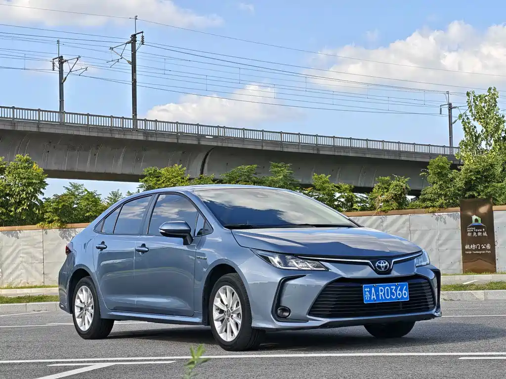 Toyota Corolla — миниатюра 3