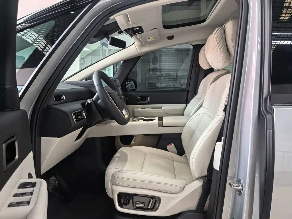 Li Auto Li MEGA — миниатюра 4