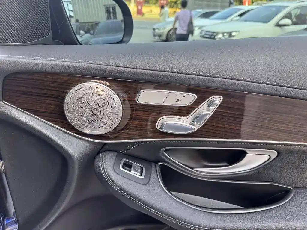 Mercedes-Benz GLC — миниатюра 16