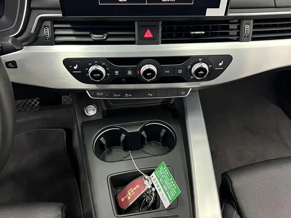 Audi A4L — миниатюра 14