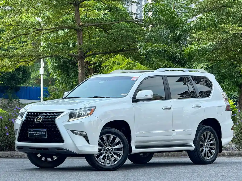 Lexus GX