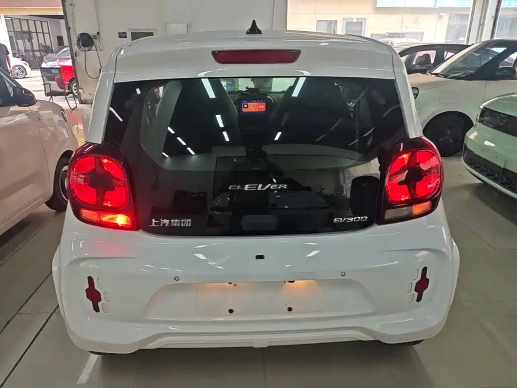 Roewe Clever — миниатюра 6