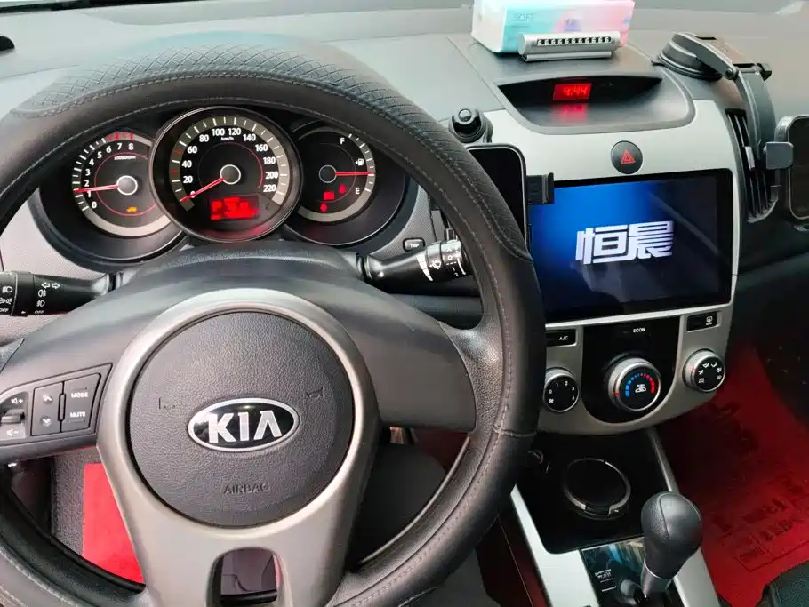 Kia Forte — миниатюра 12