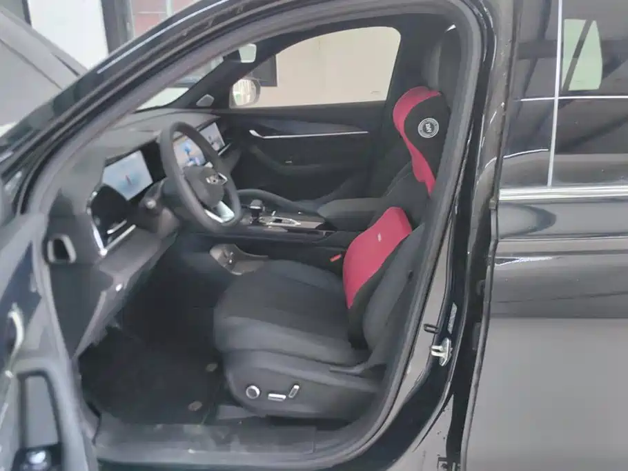 Geely Xingyue L — миниатюра 9