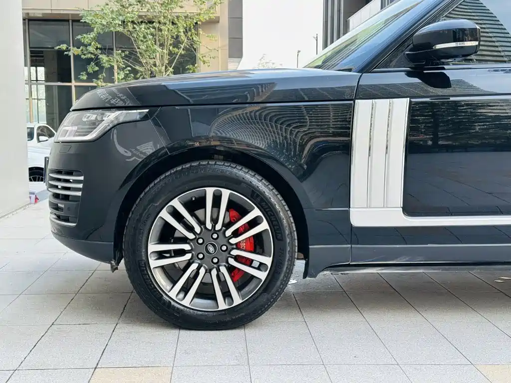 Land Rover Range Rover — миниатюра 22