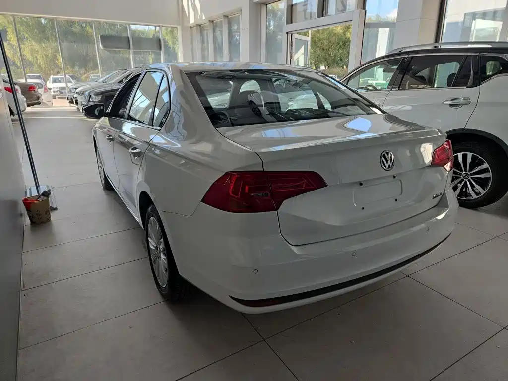 Volkswagen Bora — миниатюра 7