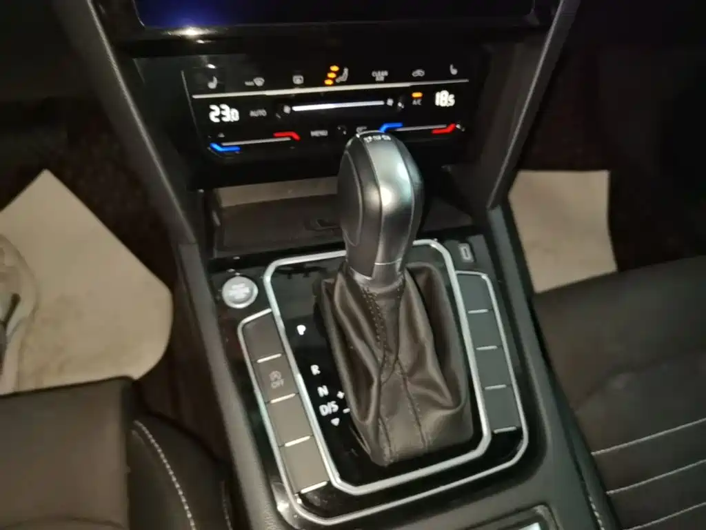 Volkswagen Magotan — миниатюра 14