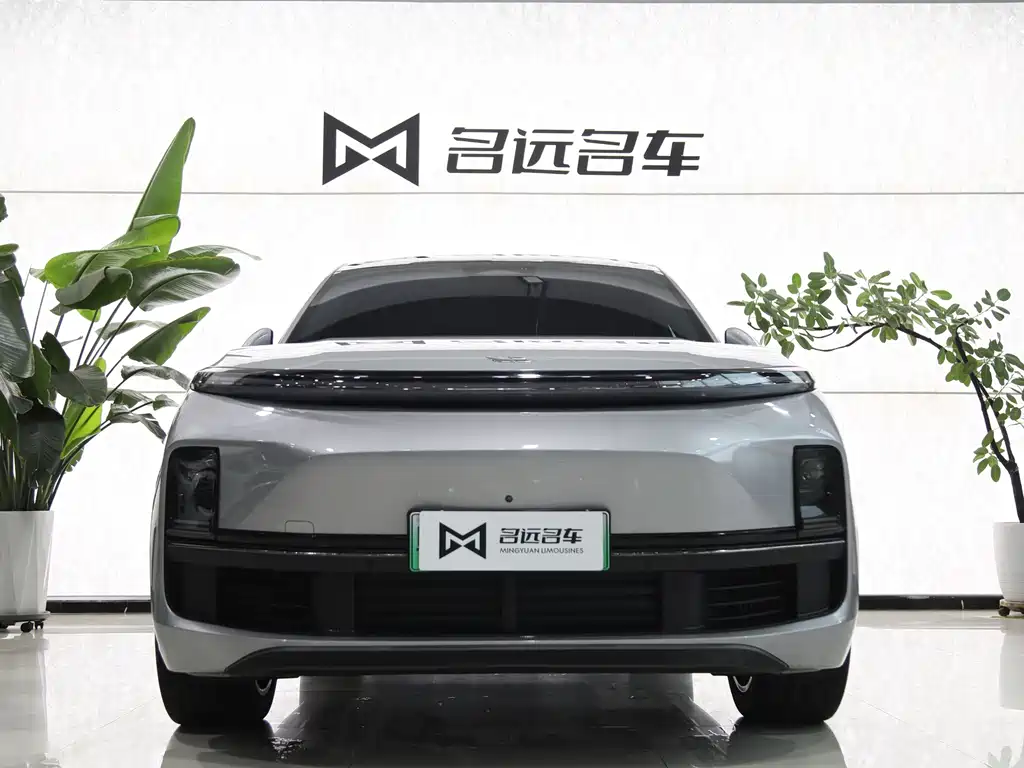 Li Auto Li L8 — миниатюра 2