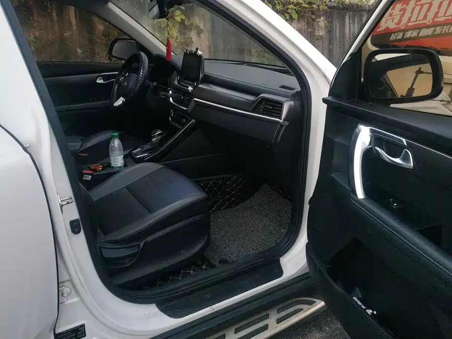 Kia Sportage — миниатюра 8