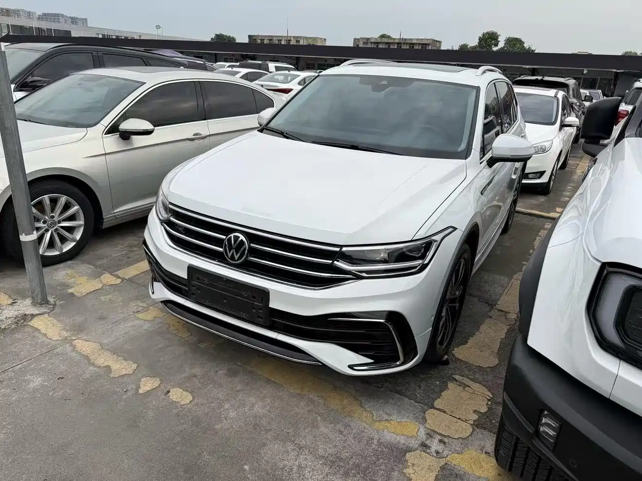 途观L 2024款 330TSI 自动两驱R-Line越享版 2024