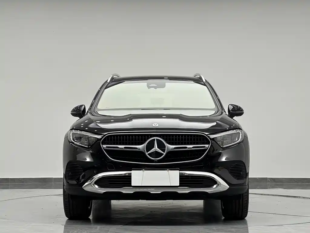 Mercedes-Benz GLC 2023 GLC 260 L 4MATIC 7 мест