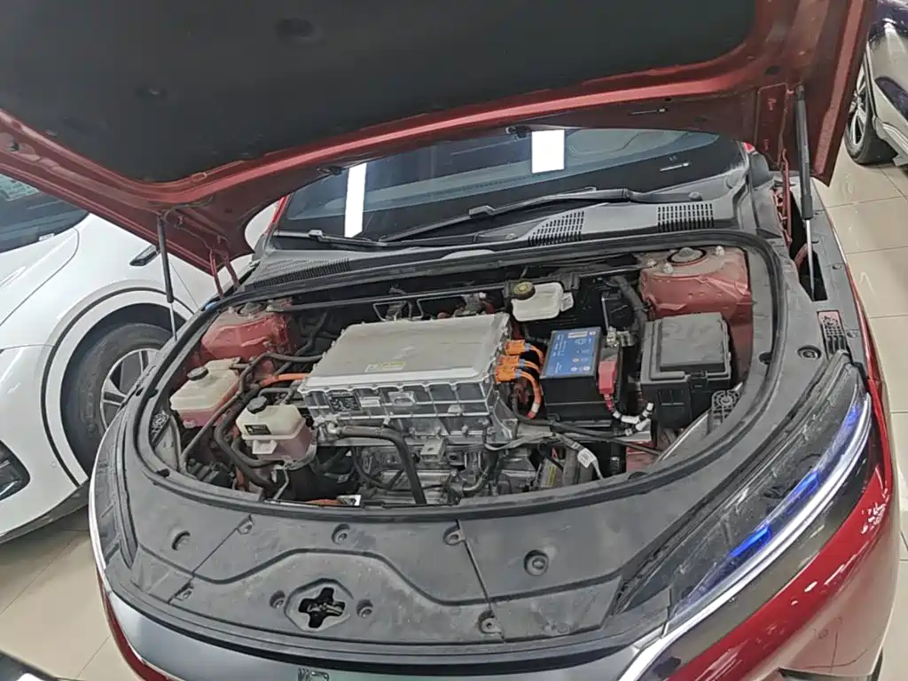 BYD Han — миниатюра 20