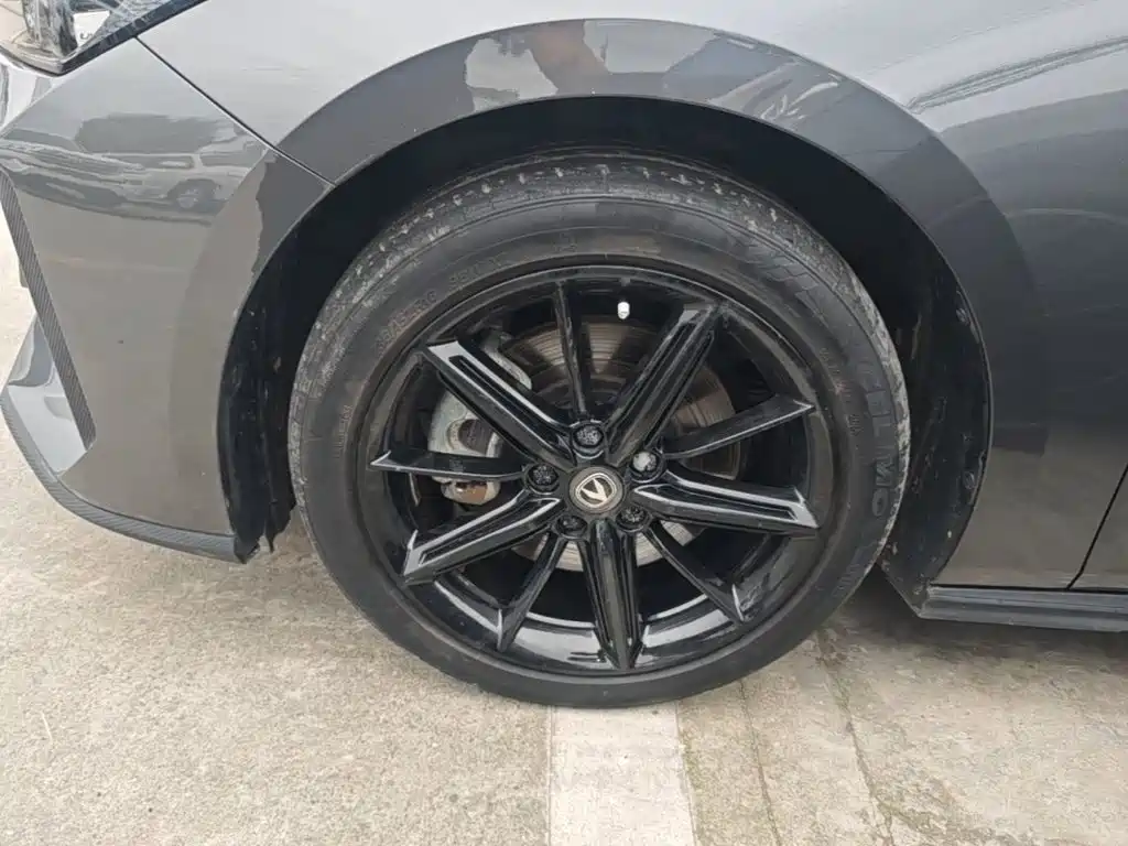 Changan UNI-V iDD — миниатюра 23