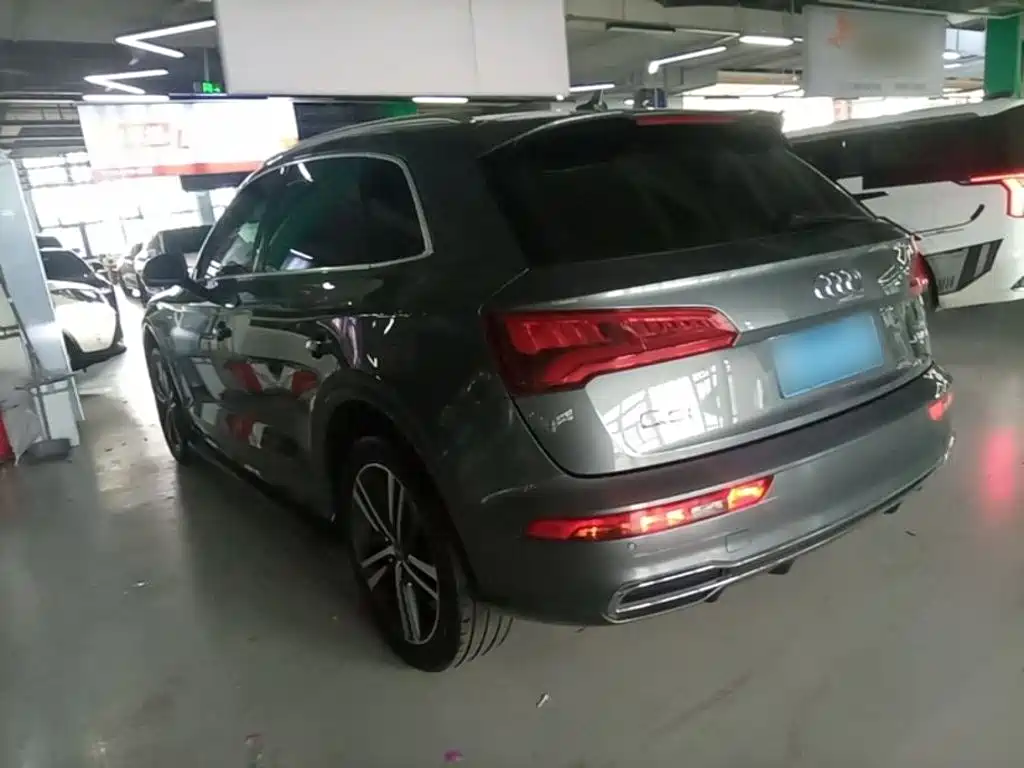 Audi Q5L — миниатюра 5