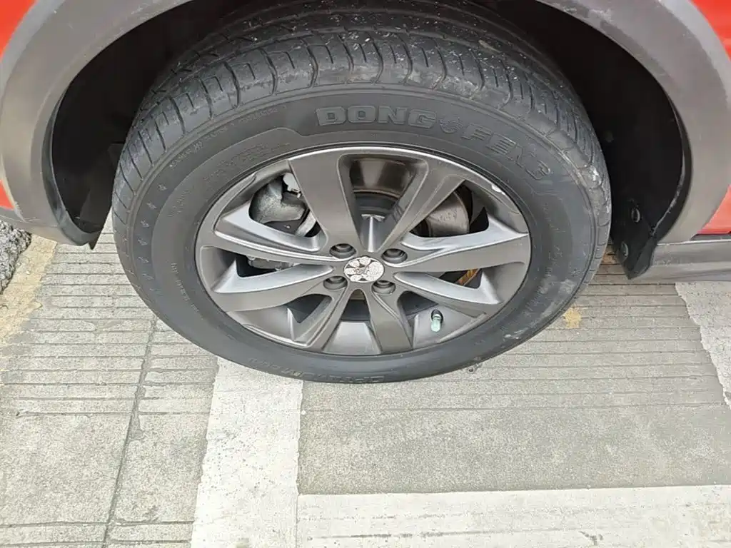 BYD Yuan EV — миниатюра 23
