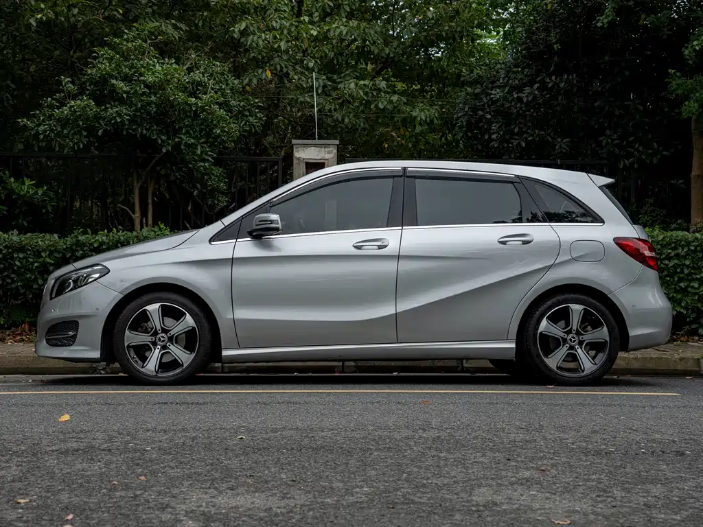 Mercedes-Benz B-Class — миниатюра 3