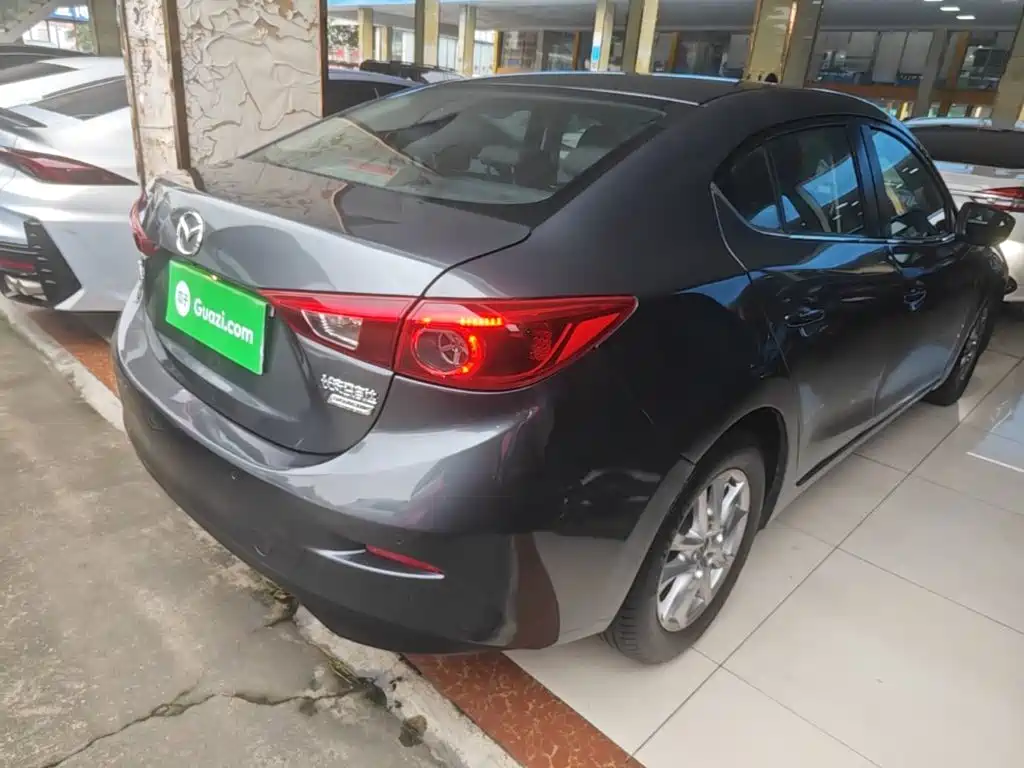 Mazda 3 Axela — миниатюра 7