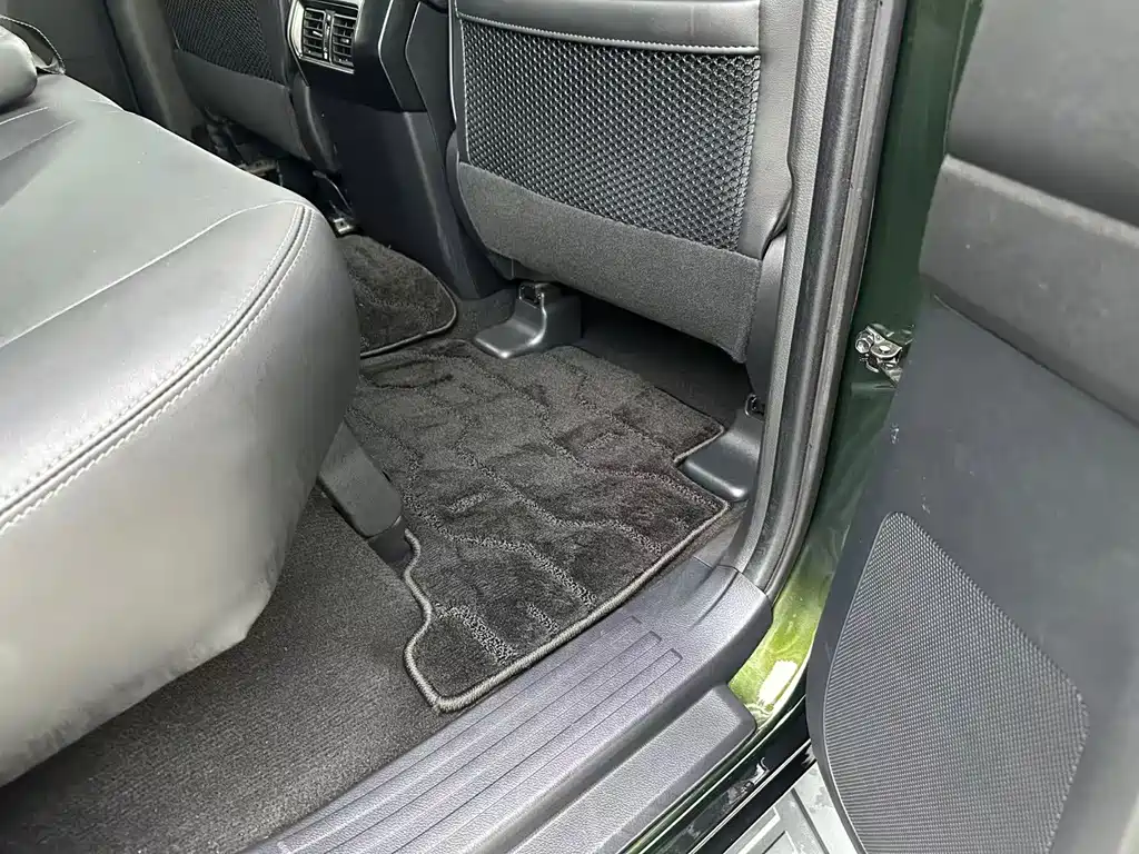 Toyota Prado — миниатюра 16