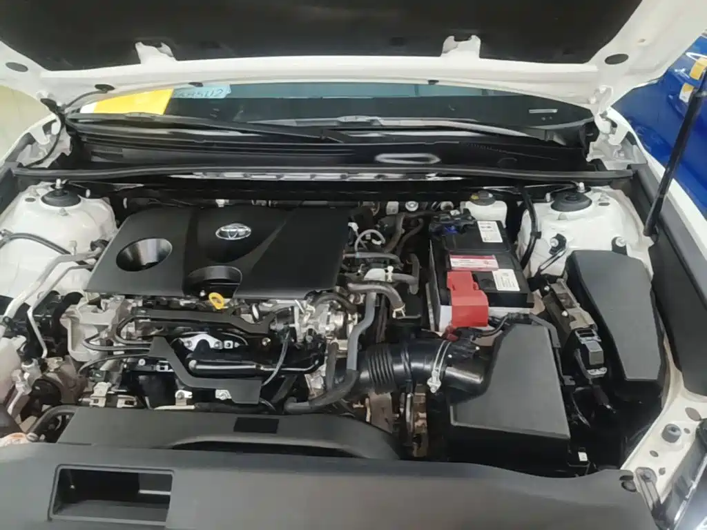 Toyota Camry — миниатюра 20