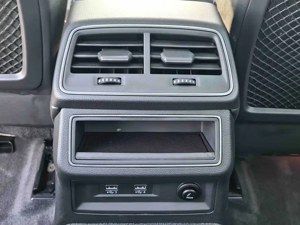Audi A6L 2020 40 TFSI Luxury