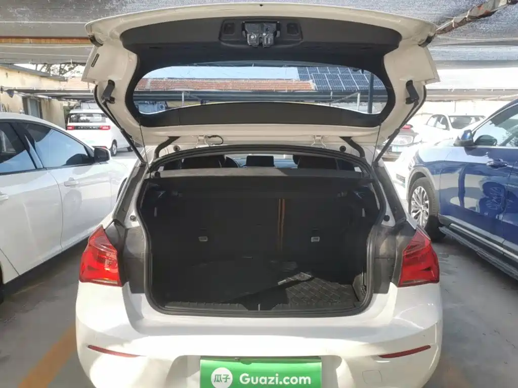 BMW 1 Series (Import) — миниатюра 19