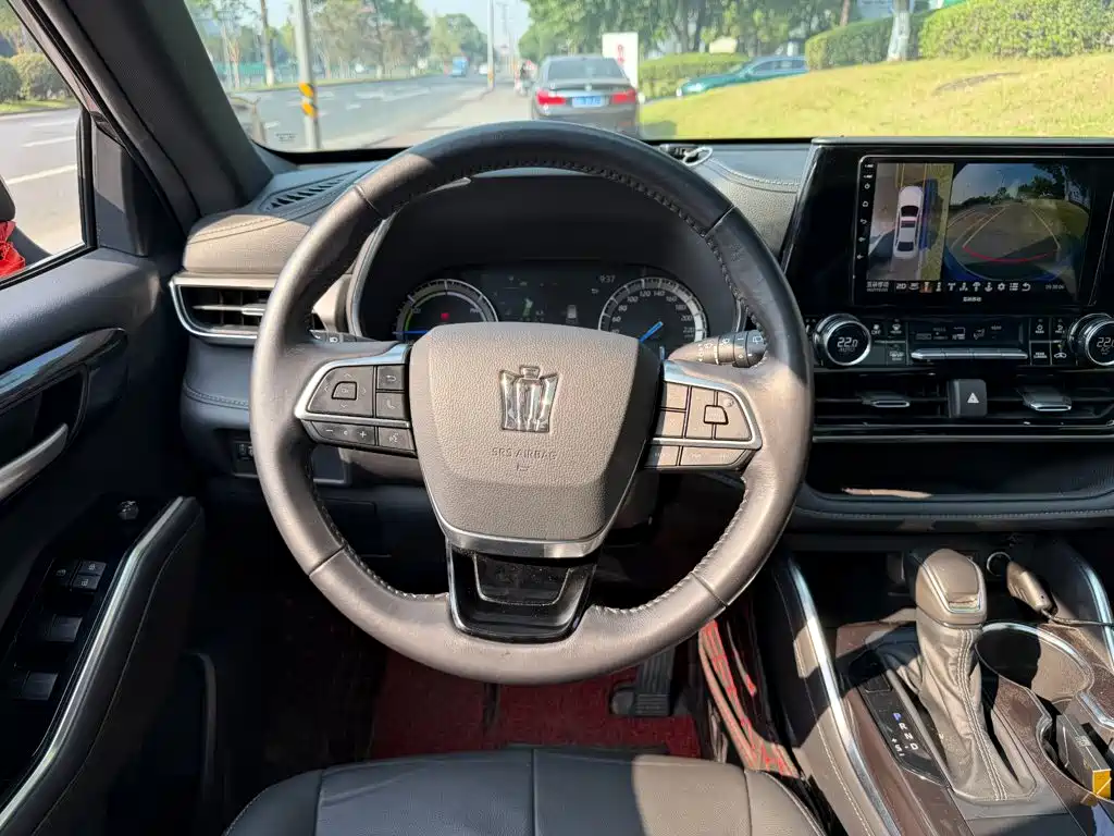 Toyota Crown Kluger — миниатюра 14