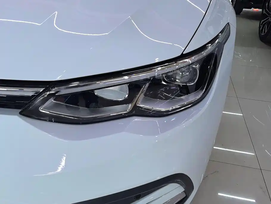 Volkswagen Golf — миниатюра 5