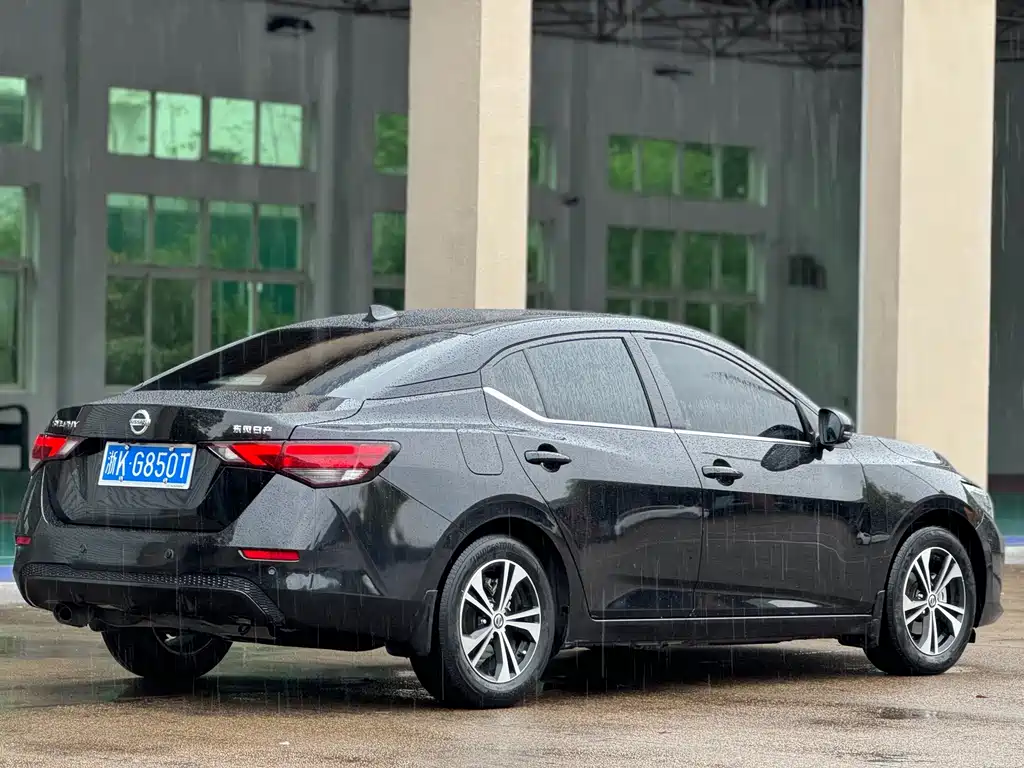 Nissan Sylphy — миниатюра 4
