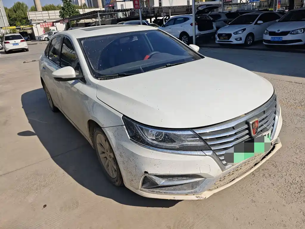 Roewe i6 New Energy — миниатюра 3