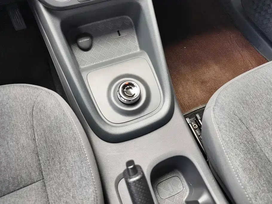 Wuling Hongguang EV — миниатюра 16