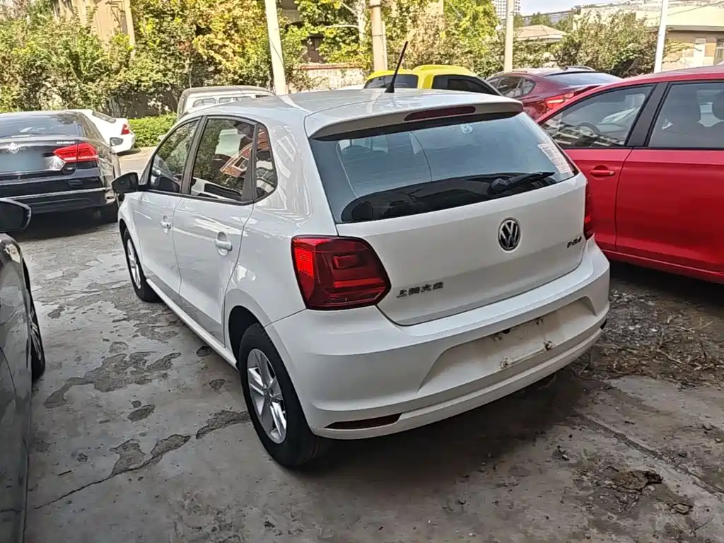 Volkswagen Polo — миниатюра 5