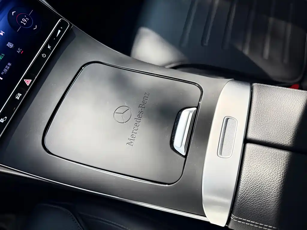 Mercedes-Benz C-Class — миниатюра 18
