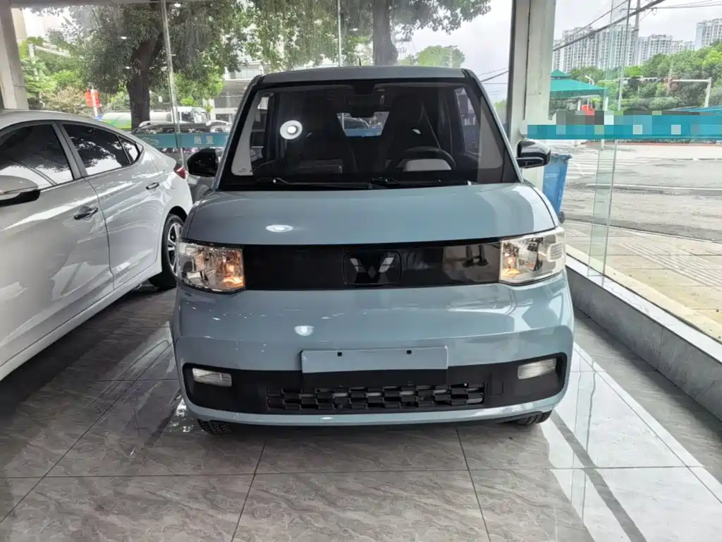 Wuling MINIEV — миниатюра 3