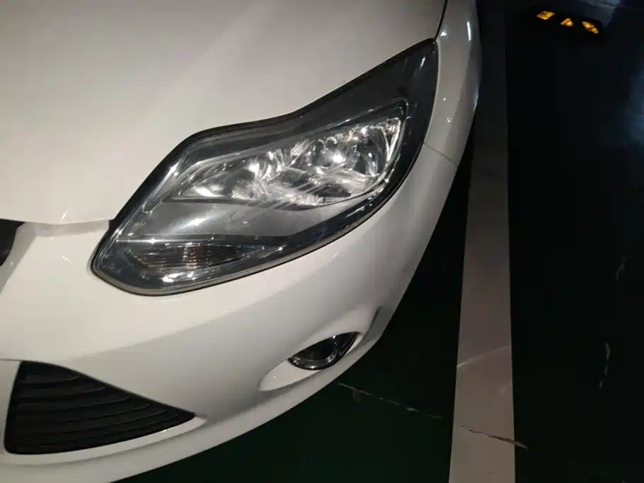 Ford Focus — миниатюра 5