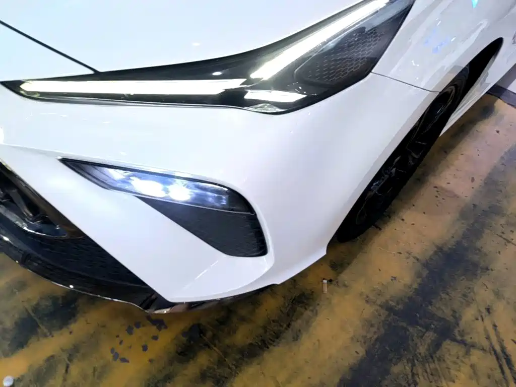 MG MG5 Scorpio — миниатюра 24