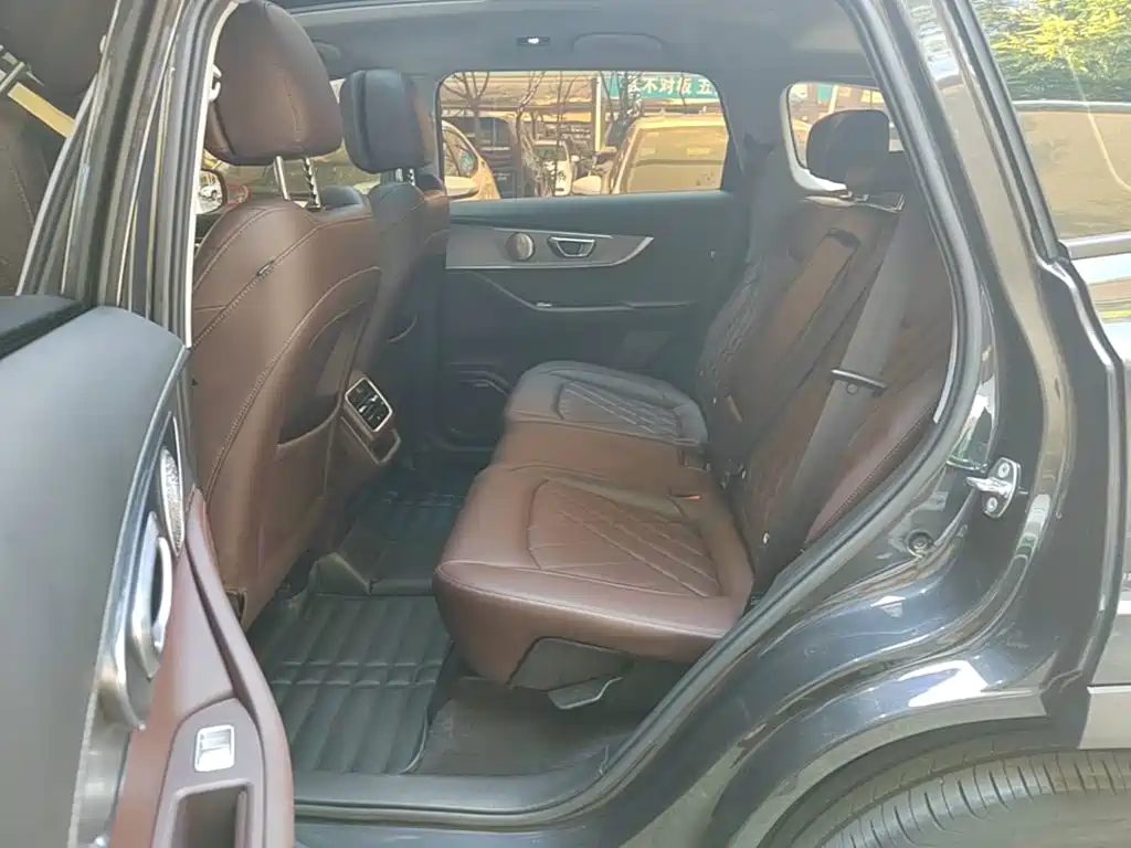 Chery Tiggo 8 PLUS — миниатюра 17