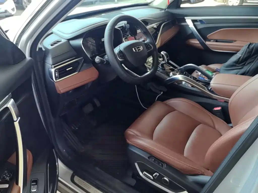 Geely Boyue — миниатюра 15