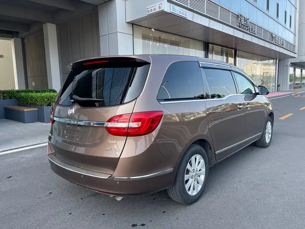 Buick GL8 2018 28T Luxury VI