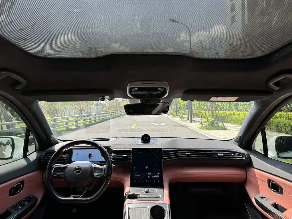 NIO EC6 — миниатюра 16